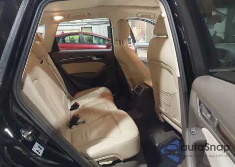 2015 Audi Q5 2.0T Premium z USA, uszkodzony, nr VIN WA1LFAFP5FA075490